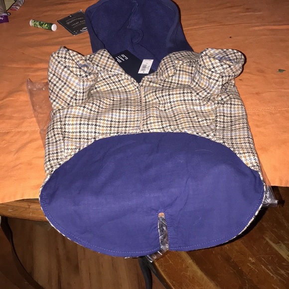 Dog coat, Limited edition from GAP . NWT - Picture 4 of 4